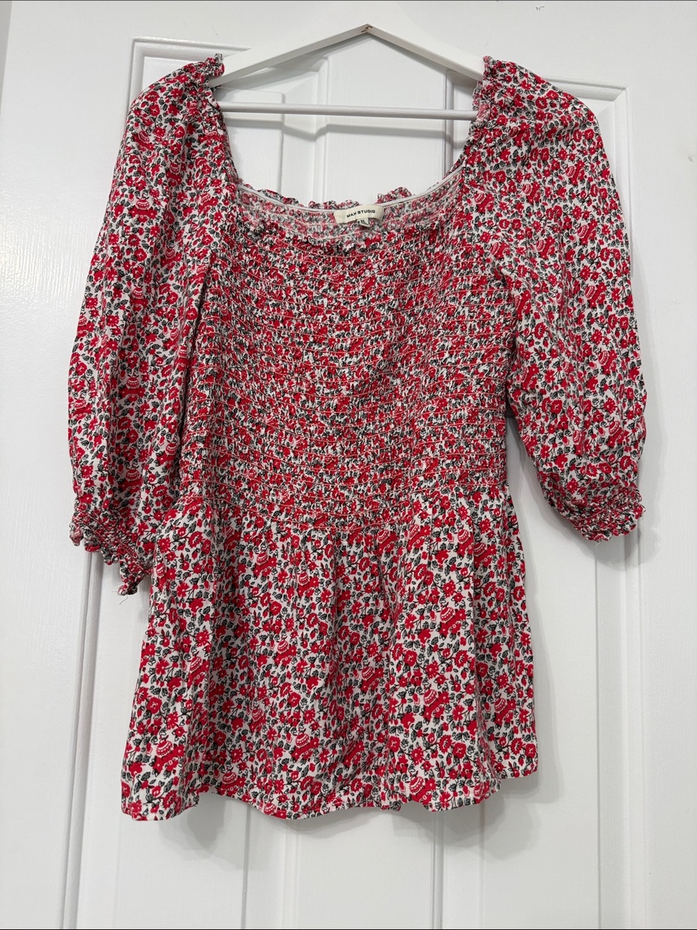 Women’s Max Studio Red Floral Smocked Peasant Top -